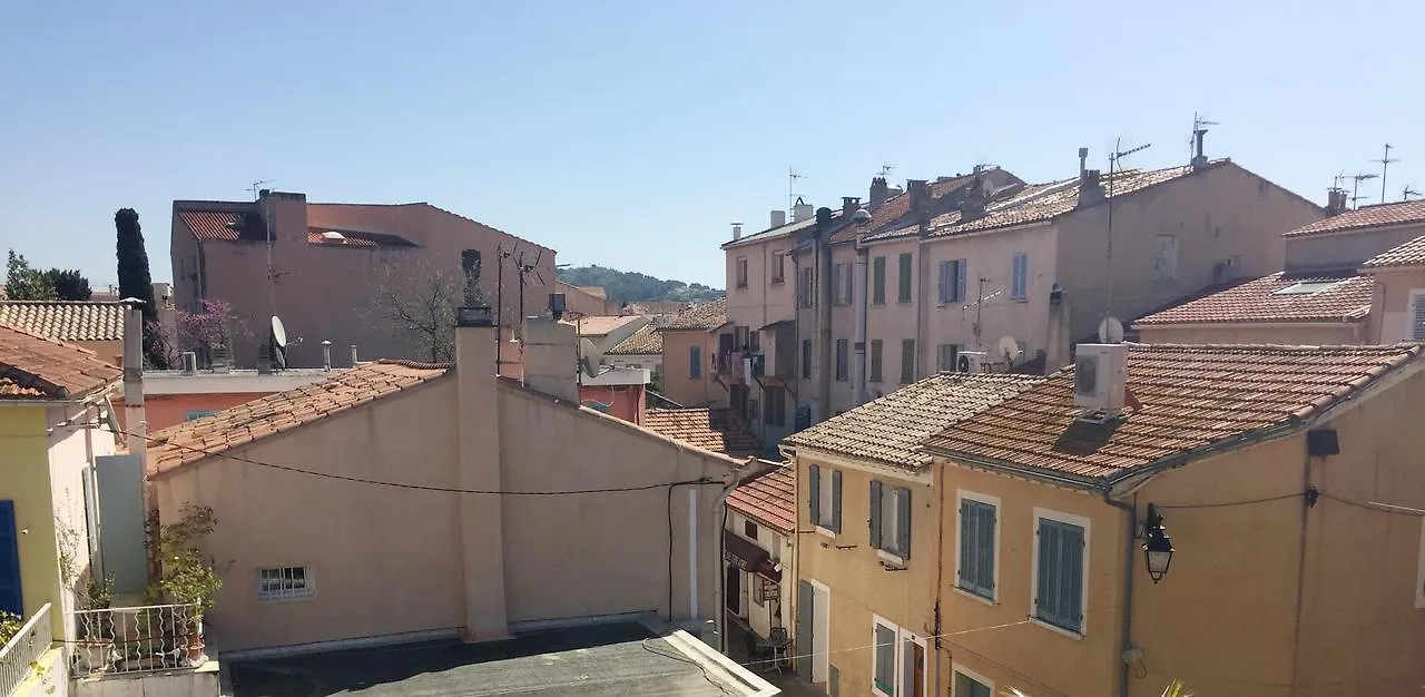 Hôtel L'Atmosphère Sanary-sur-Mer France