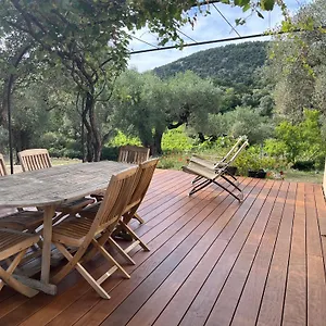 Bastide Sainte Trinide Couette-café